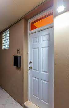 New Kingston Guest Apartments At Seymour Экстерьер фото